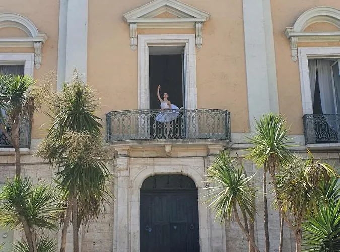 Palazzo Chiaia